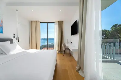 Krevet ili kreveti u jedinici u objektu Seaview villa with Wellness, Dreams Of Dalmatia II