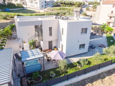 Zgrada u kojoj se nalazi apartman