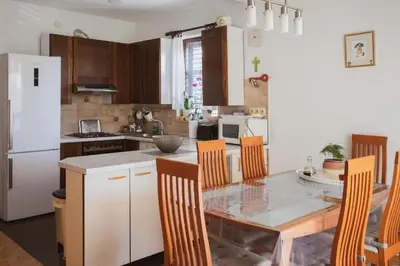 Kuhinja ili čajna kuhinja u objektu Apartments with WiFi Dugi Rat, Omis - 21251