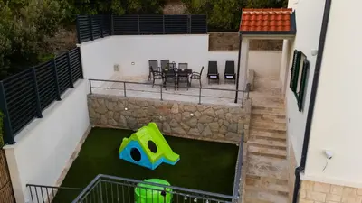 Balkon ili terasa u objektu Holiday house Sanda - Oasis of peace