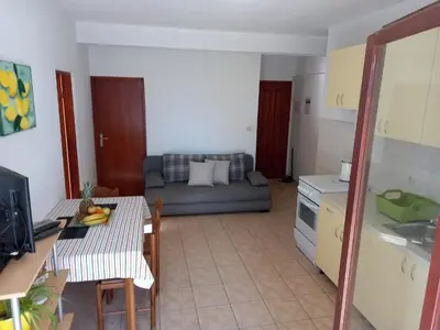 Kuhinja ili čajna kuhinja u objektu Apartments by the sea Ivan Dolac - Hvar - 21269