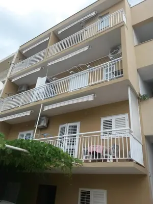 Tlocrt objekta Apartments with parking space Makarska - 21353