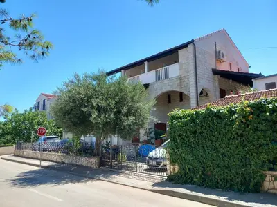 Zgrada u kojoj se nalazi apartman