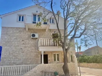 Zgrada u kojoj se nalazi apartman