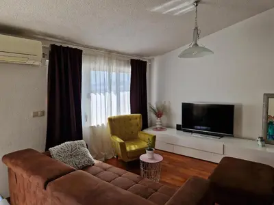 TV i/ili zabavni centar u objektu Apartments Danijela