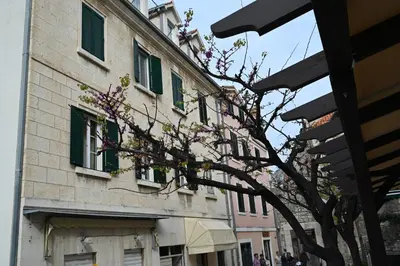 Zgrada u kojoj se nalazi apartman