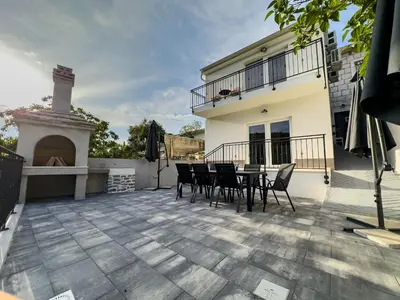 Balkon ili terasa u objektu Holiday Home Vrkic with Hot Tub