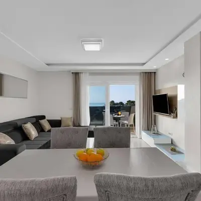 Apartment Hrvoje -nur 50m bis zum Meer - Makarska Exklusiv