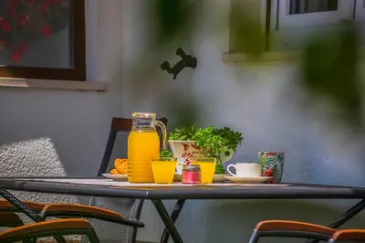 Hrana u apartmanu ili u blizini