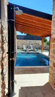 Bazen u objektu Holiday Home Rakova ili u blizini