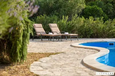 Bazen u objektu Nella Hvar ili u blizini