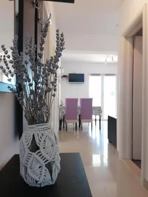 TV i/ili zabavni centar u objektu Lovely 2-bedroom apartment Lavender