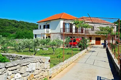 Zgrada u kojoj se nalazi apartman