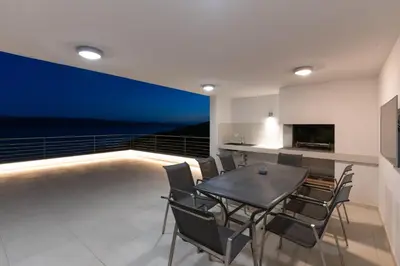 TV i/ili zabavni centar u objektu Villa Mare