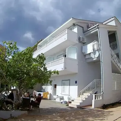 Villa MANDA