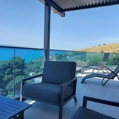Apartment in Lokva Rogoznica with sea view