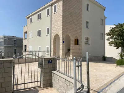 Zgrada u kojoj se nalazi apartman