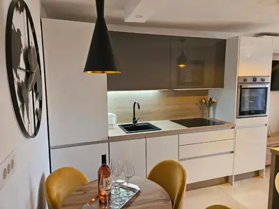 Kuhinja ili čajna kuhinja u objektu Charming 4* apartment in Supetar's old center