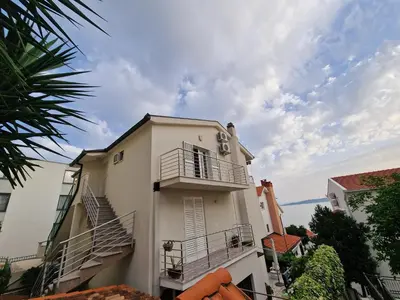 Zgrada u kojoj se nalazi apartman