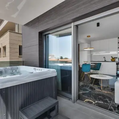 Lux Apartment Dolce Vita - Private HotTub