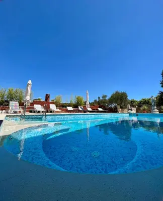 Bazen u objektu Studio apartment with swimming pool ili u blizini