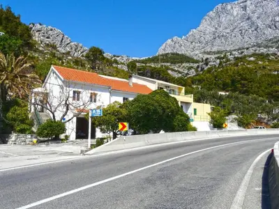 Pogled na planine ili pogled na planine iz apartmana