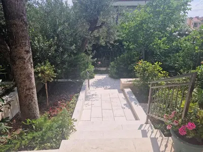 Vrt u objektu Victoria Apartments-Tirkiz