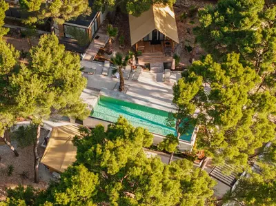 Bazen u objektu Waterman Beach Village ili u blizini