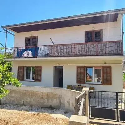 Apartment Bosiljak