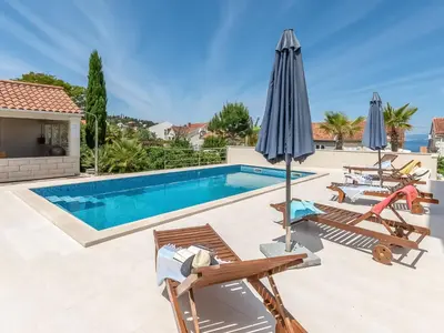 Bazen u objektu Apartment Villa 2 Pools-2 by Interhome ili u blizini
