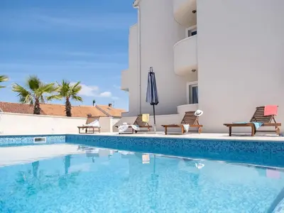 Bazen u objektu Apartment Villa 2 Pools-2 by Interhome ili u blizini