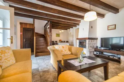 TV i/ili zabavni centar u objektu Villa Maruka