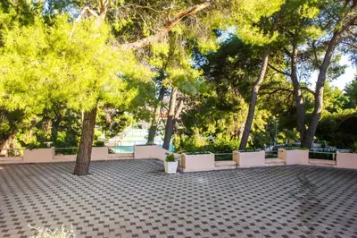 Vrt u objektu Beach Lavica Premium Apartments Oasis of peace