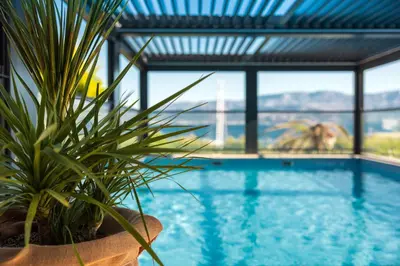 Bazen u objektu Hotel Osam - Adults Only ili u blizini