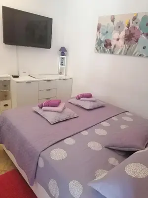Krevet ili kreveti u jedinici u objektu Apartments Ruža Vjetrova