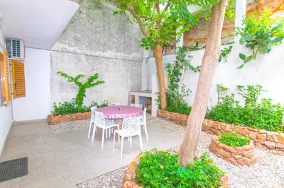 Vrt u objektu Apartment Drazen