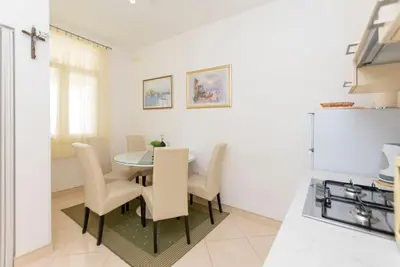 Kuhinja ili čajna kuhinja u objektu Apartments Gordana