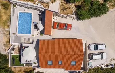 Bazen u objektu Pet Friendly Home In Stanici ili u blizini