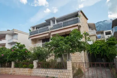 Zgrada u kojoj se nalazi apartman