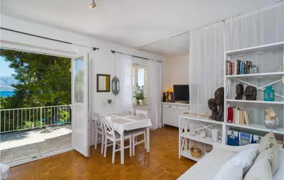 Balkon ili terasa u objektu Stunning Home In Splitska - Supetar With Wifi