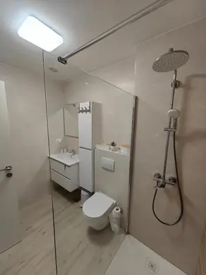 Kupaonica u objektu Apartments SORELLE