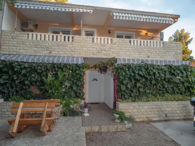 Zgrada u kojoj se nalazi apartman