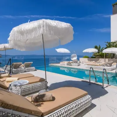 Gallery Luxury Suites & Rooms-Only Adults