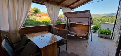 Pogled na planine ili pogled na planine iz apartmana