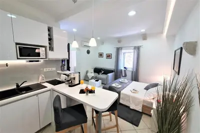 Kuhinja ili čajna kuhinja u objektu LUXOR Hvar - Main Square Apartments