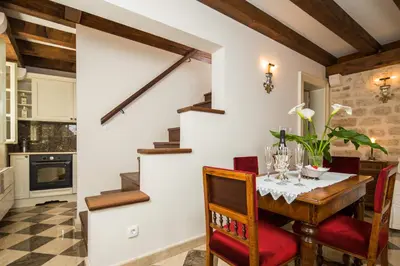 Kuhinja ili čajna kuhinja u objektu Holiday Home City Walls