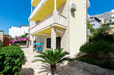 Zgrada u kojoj se nalazi apartman
