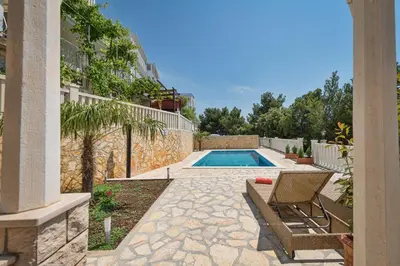 Bazen u objektu Apartments Natalies dream ili u blizini