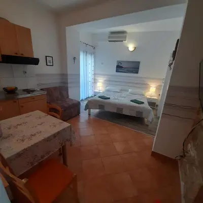 Krevet ili kreveti u jedinici u objektu Beach pearl 1