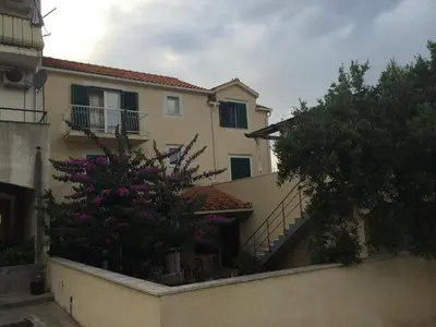 Zgrada u kojoj se nalazi apartman